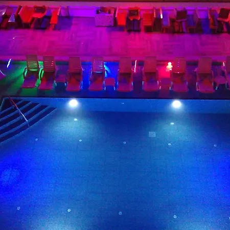 Speedy Aparthotel *