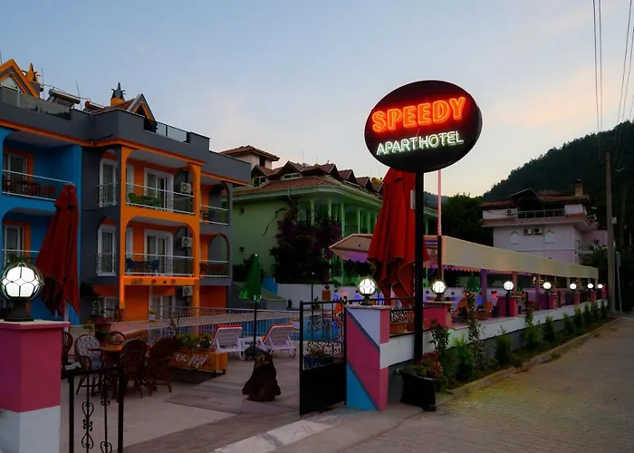 Speedy Aparthotel 4*