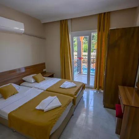 Speedy Aparthotel 4*